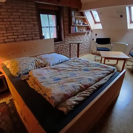 Homestay Erstes Haus Am Platze *